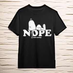 Snoopy NOPE Not Today Tshirt | SIZE M
